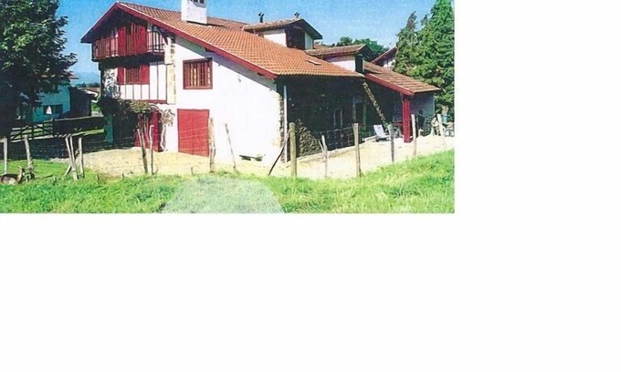 Jatxou Other | STAY IN FARM BASQUE DONE