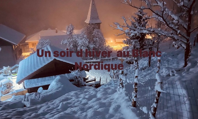 Le Bouchet-Mont-Charvin Ski Chalet | Stay in the heart of the northern alps