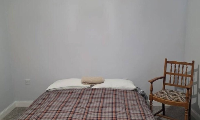 Colchester Apartment | Stay Near Colchester Twn Centre1