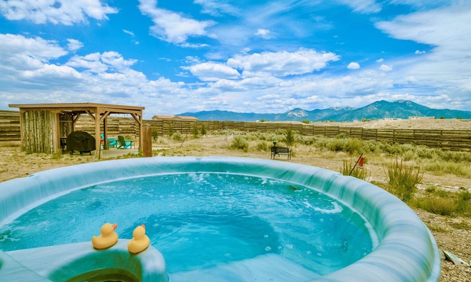 Taos House | StayatShala: Hot tub, Theater, 360 Views, 2 acres