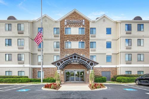 Oak Hotel | Staybridge Suites Gulf Shores by IHG