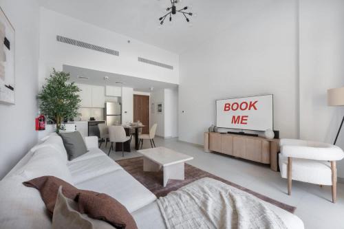 Umm Suqeim 3 Apartment | StayShort - MJL Apartment for 4 people near Water Parks