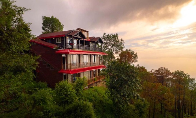Kasauli Villa | StayVista at House Of Peaks