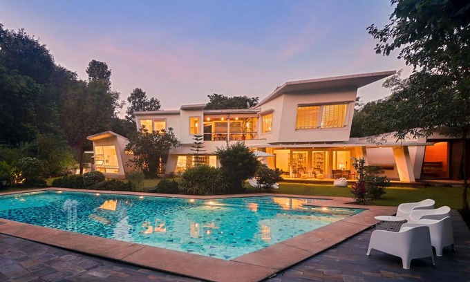 Alibaug Villa | StayVista's Hanamizu - Pool-View Villa with Lawn & Reading Corner