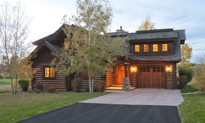 Victor House | Steelhead Log Cabin in Teton Springs, Victor ID w/A/C, Targhee Forest Access