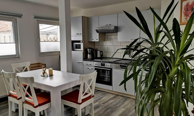 Region Hannover District Apartment | Steinhuder Meer Domizil - 5 min. to the sea