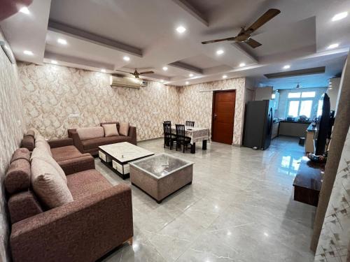 South West Apartment | Stella Homestay
