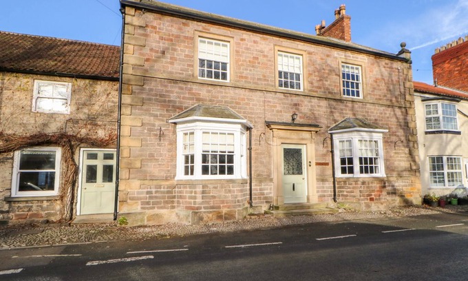 Catterick House | STEPPING STONES, pet friendly in Catterick, North Yorkshire