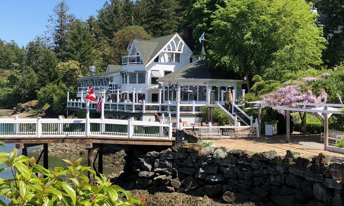 Roche Harbor House | Still open summer dates property has kayaks bikes, crab pots. Book 2025 in Jan