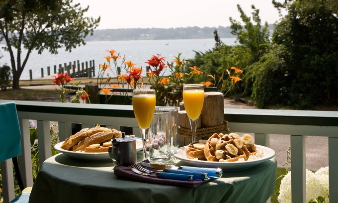 Greenport Bed & Breakfast | Stirling House Bed & Breakfast