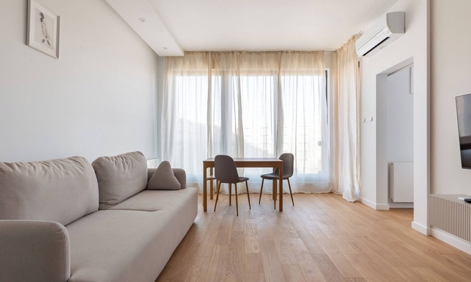 Gdansk City Center Apartment | Stocznia Serene Riverside Apartment