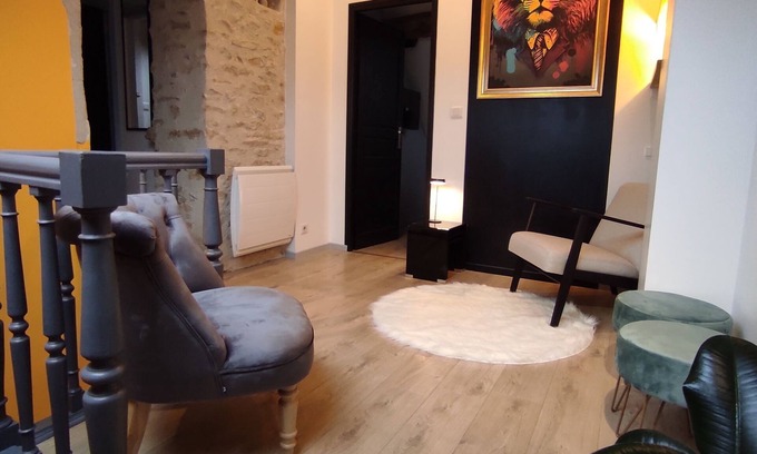 Meuilley House | Stone house with swimming pool, in the heart of the vineyards of Nuits Saint Georges