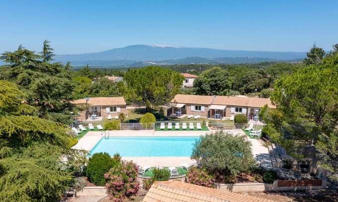 La Roque-sur-Pernes House | Stone Villa of Provence