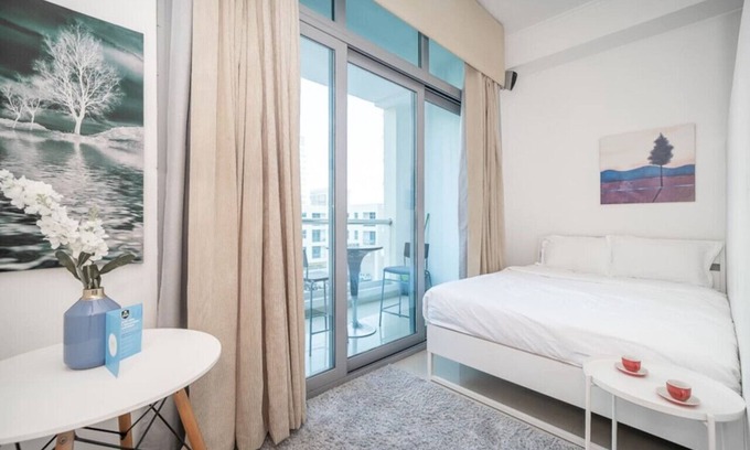 Dubai Marina Apartment | StoneTree - DEC Tower T3 Studio - Near The Beach