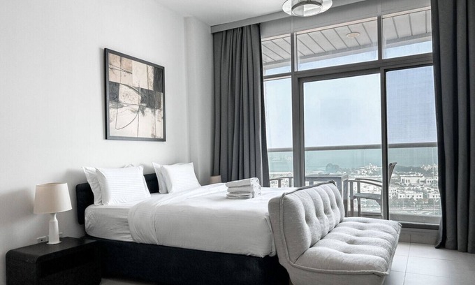 Al Sufouh 1 Apartment | StoneTree - Furnished Studio - Amazing View