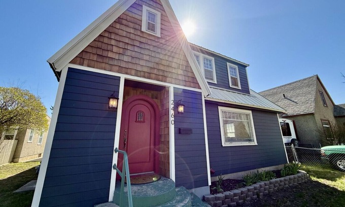 Baker City House | Storybook Nook! 2 Bdrm, 2 Bath, Downtown Home, Local Golfing 50% Off