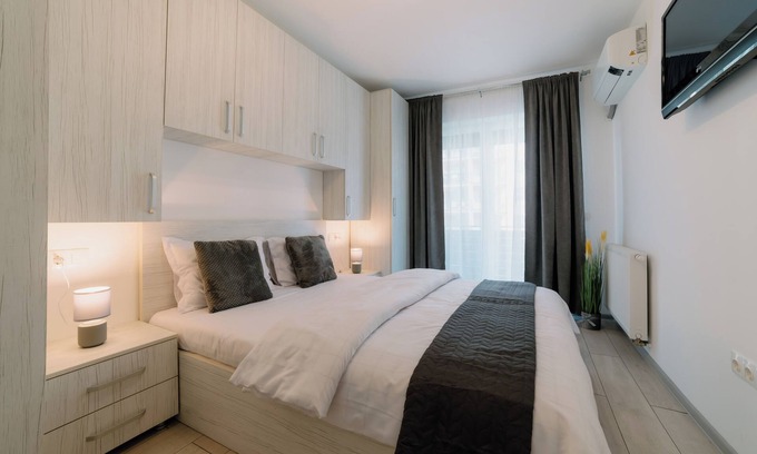 Tractorul Apartment | Storybook stay Flat in Brasov