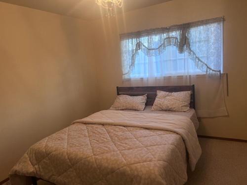 Marina House | STR25-15 Private Room