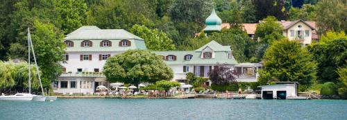 Poertschach am Woerthersee Hotel | Strandhotel Kärntnerhof