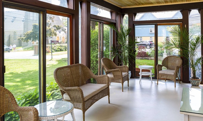 Bar Harbor Bed & Breakfast | Stratford