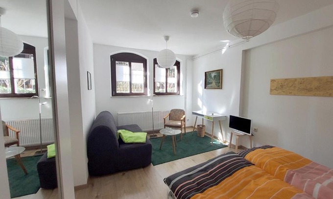 Blasewitz Apartment | Striesener Idylle, ruhig und grün in Elbnähe