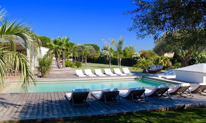 Cote d'Azur- French Riviera Villa | StTropez beautiful villa on one level, close to beaches and village of St Tropez
