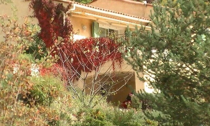 Villars-sur-Var Apartment | Studio 35m ° new fully equipped, garden, parking, ground floor, quiet greenery.