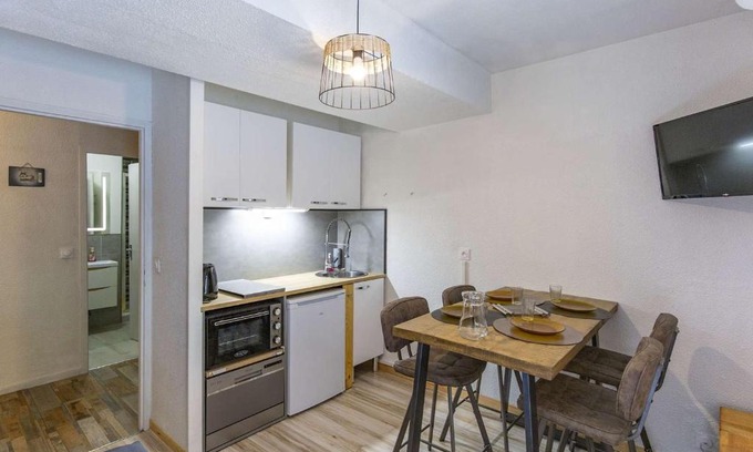 Cauterets Apartment | Studio 4 pers - Pied télécabines - Parking - Équipé - WIFI - FR-1-401-208