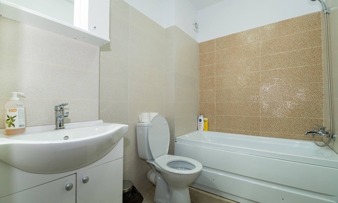 Chiajna Apartment | Studio 62 Rezident militarii