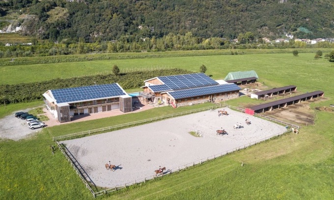 Talamona Apartment | Studio apartment 'Agriturismo L'isola Del Cavallo 3' with Mountain View, Shared Garden and Wi-Fi