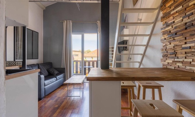 Biscarrosse Plage Apartment | Studio Apartment 'Charmant Mezzanine' with Private Terrace and Balcony