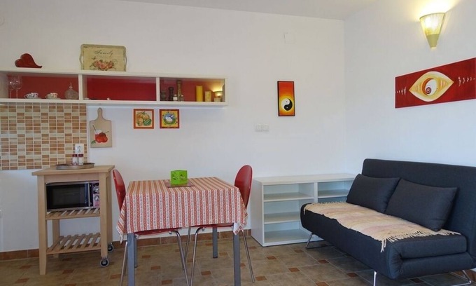 Zaton Apartment | Studio apartment in Zaton (Zadar) with Balcony, Air condition, WIFI, Washing machine (3796-6)