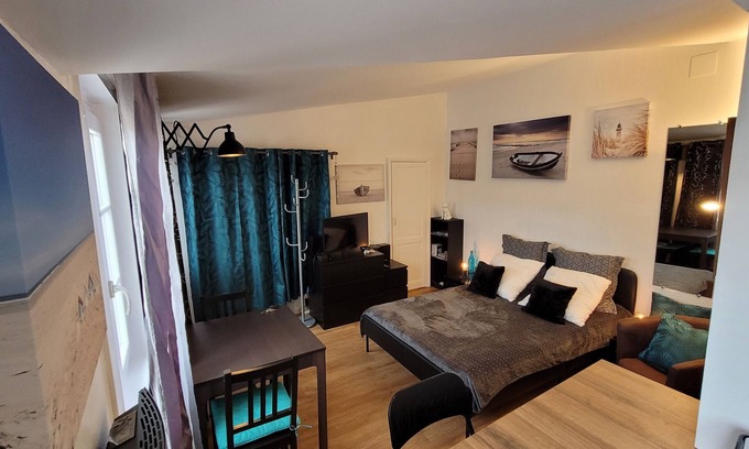 La Rochelle City Centre Apartment | Studio au Calme en Hypercentre