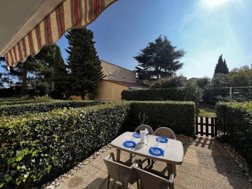 Argeles Plage Apartment | Studio cabine avec Jardin Privatif, Plage et Commerces à 300m - 4 Couchages, Argelès-sur-Mer - FR-1-388-214