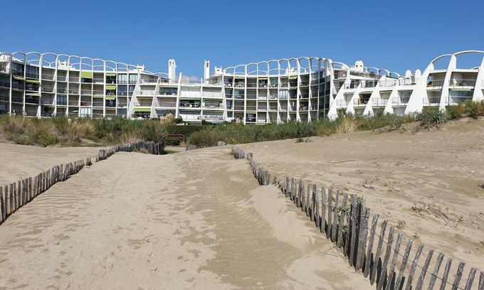 Le Couchant Apartment | STUDIO CABINE PREMIERE LIGNE Rés avec piscine.