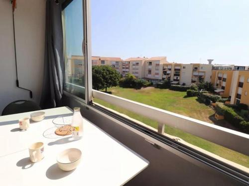 Le Grau-Du-Roi Apartment | Studio cabine rénové climatisé proche plage pour 4 pers - FR-1-307-206