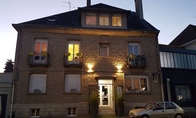 Alencon Apartment | STUDIO, city center with parking, all amenities, 2 mns STATION