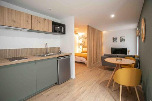 Brantome-en-Perigord Apartment | Studio cosy, neuf, hyper centre