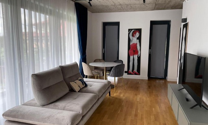 Pipera Apartment | Studio Cuzino 106 Pipera