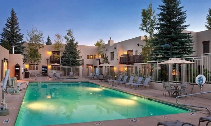 Taos Condo | Studio Deluxe Condo Fishing, Golf, & Hiking