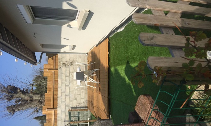 Biganos Apartment | Studio equipped with garden and outdoor furniture