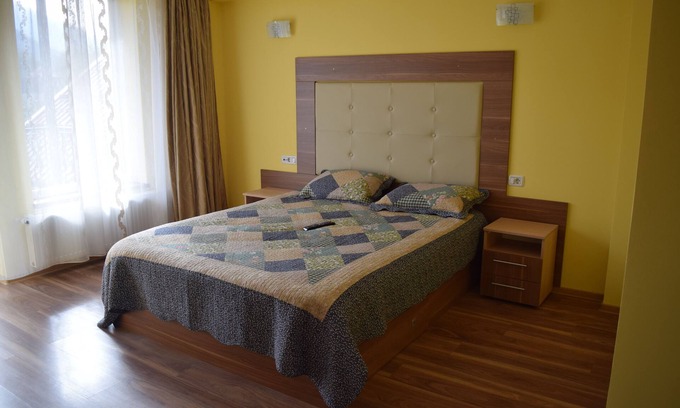 Brasov Villa | Studio Family 2 Adults And 2 Kids