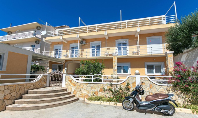 Gradac Apartment | Studio flat with air-conditioning Gradac, Makarska (AS-5198-b)