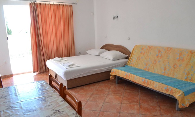 Gradac Apartment | Studio flat with balcony and sea view Gradac, Makarska (AS-13681-a)