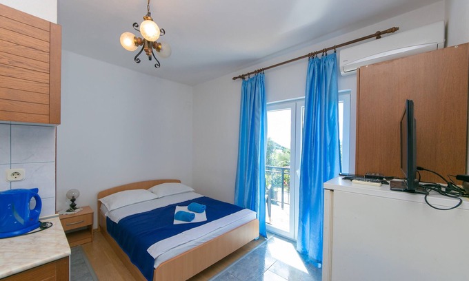 Gradac Apartment | Studio flat with balcony and sea view Gradac, Makarska (AS-14708-b)