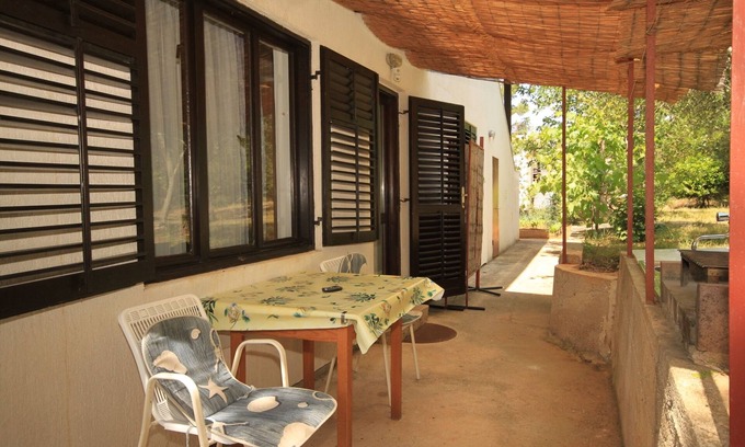 Artatore Apartment | Studio flat with terrace Artatore, Lošinj (AS-8007-a)