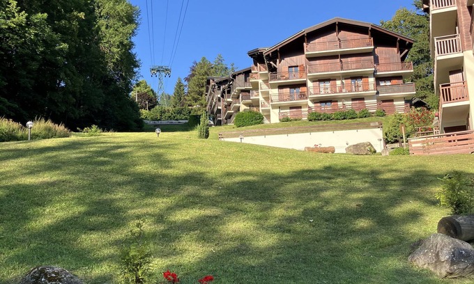 Saint-Gervais-les-Bains Apartment | Studio with balcony 5 minutes from the center and next to the slopes
