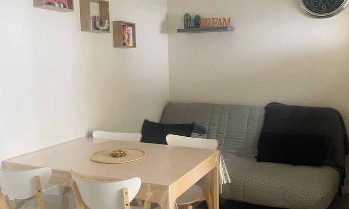 Allos Apartment | Studio in Allos, at the foot of the slopes - 4/6 pers