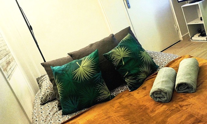 Saint-Germain-en-Laye Apartment | Studio in Private Residence 5 minutes from RER A