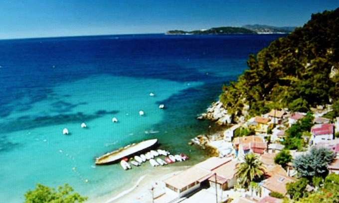 La Garde House | Studio in house with garden and pool, 1km from the sea (m)